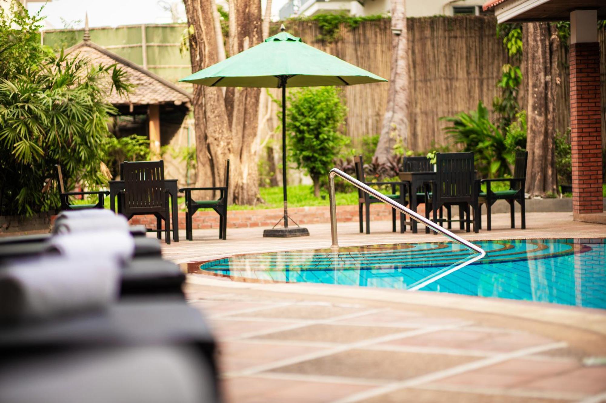 Yasodharapura Residence Siem Reap Exteriör bild